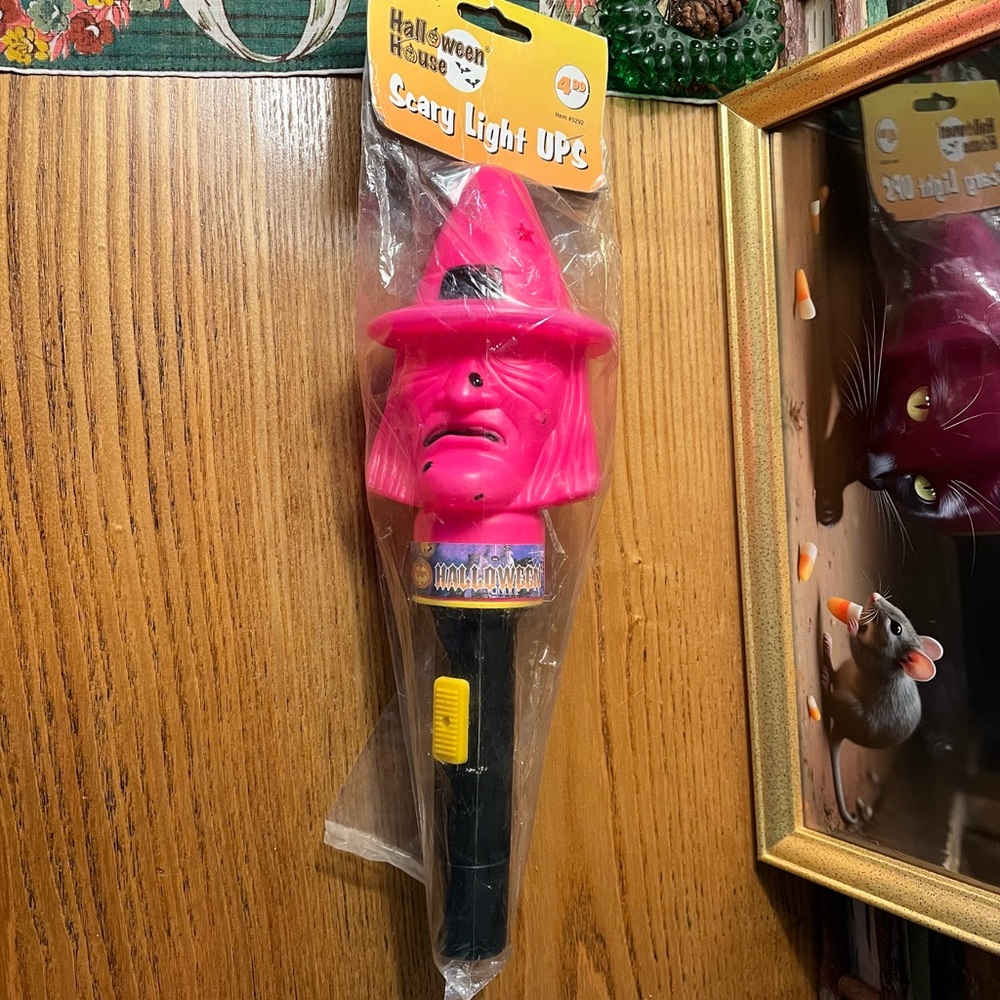 Vintage blow mold witch flashlight NEW OLD STOCK rare Halloween